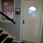 Tatil Evi Rorbu I Austevoll Med 3 Soverom Og Mulighet For Batleie *