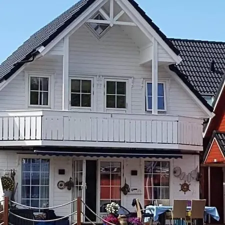 Rorbu I Austevoll Med 3 Soverom Og Mulighet For Batleie Holiday home Kolbeinsvik