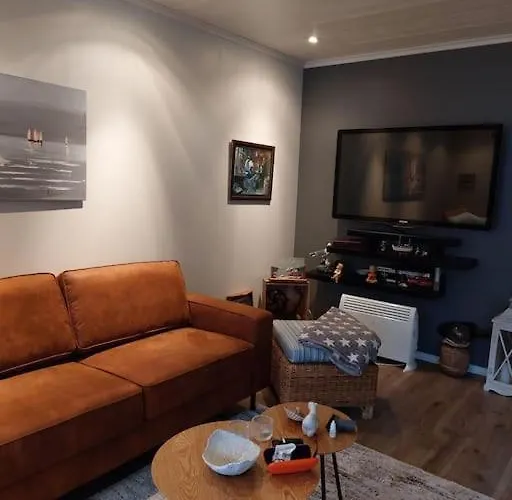 Rorbu I Austevoll Med 3 Soverom Og Mulighet For Batleie Vakantiehuis